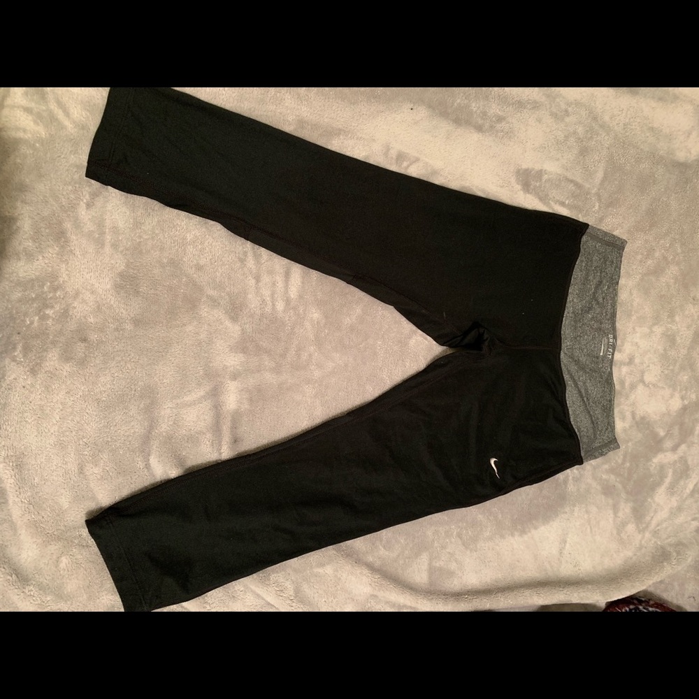 Nike Cropped Running Tight